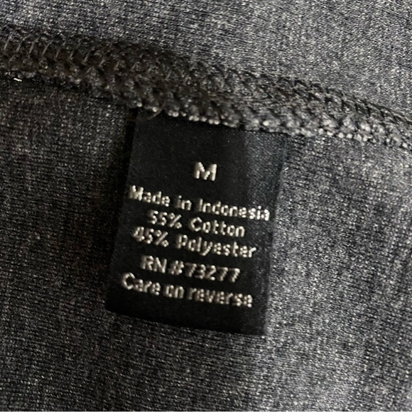 Apt.9 Men’s Gray 1/4 Zip Long Sleeve Pull Over - Picture 6 of 7